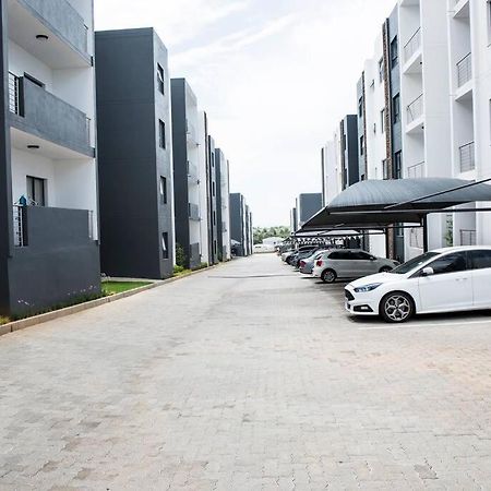 The Ellipse Palazzo Apartment Midrand Eksteriør billede